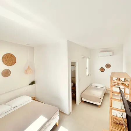 Assud Guest house *